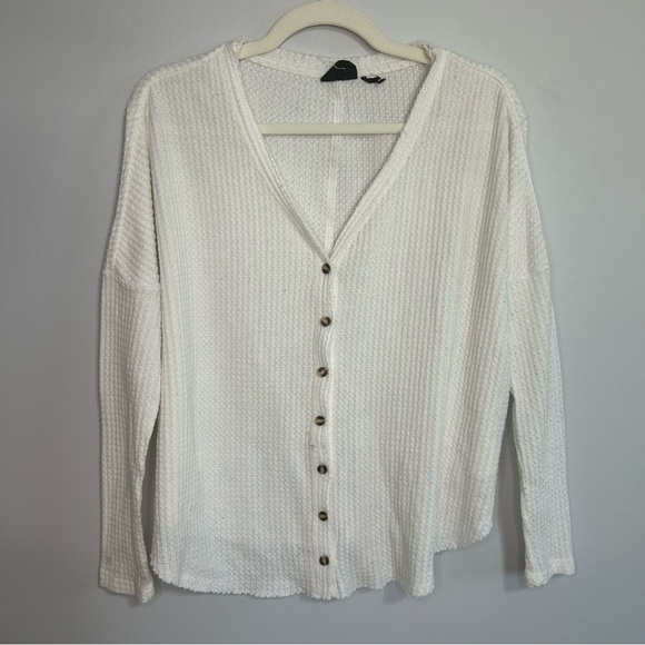 Urban Outfitters Out From Under White Button Down Off-the-Shoulder Sweater XS - Picture 2 of 8